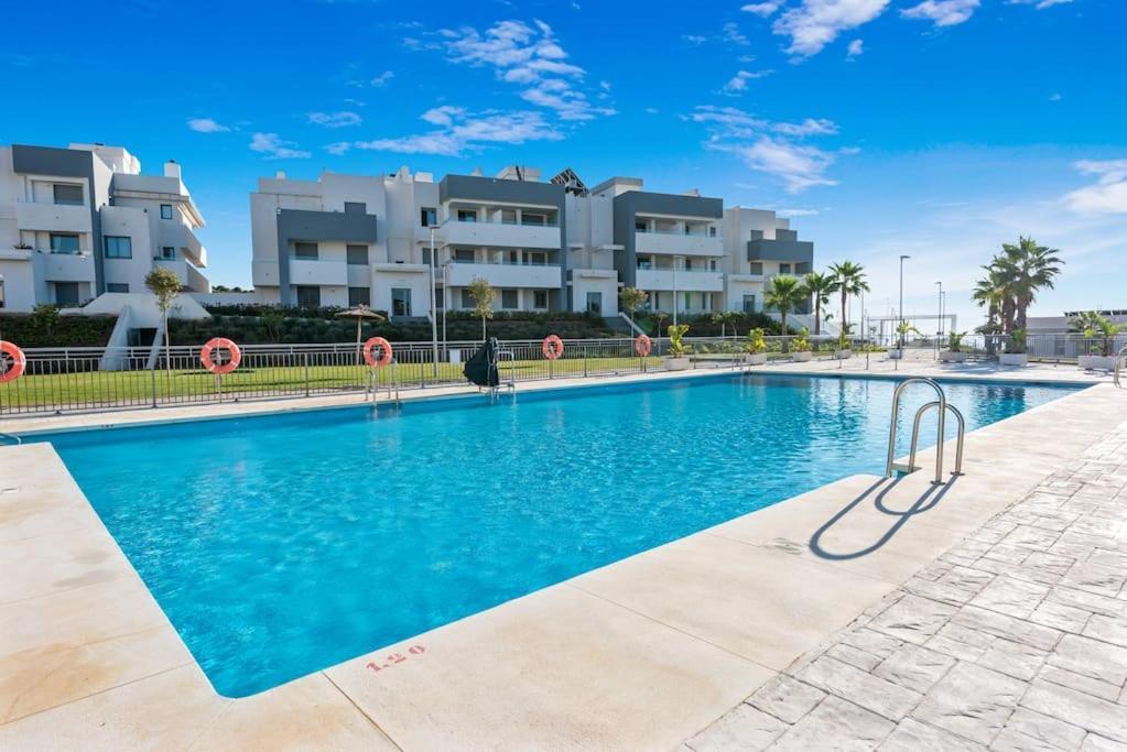 Beautiful Penthouse With Large Terrace * Estepona