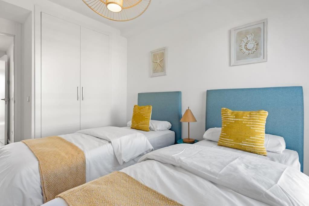 Beautiful Penthouse With Large Terrace Estepona